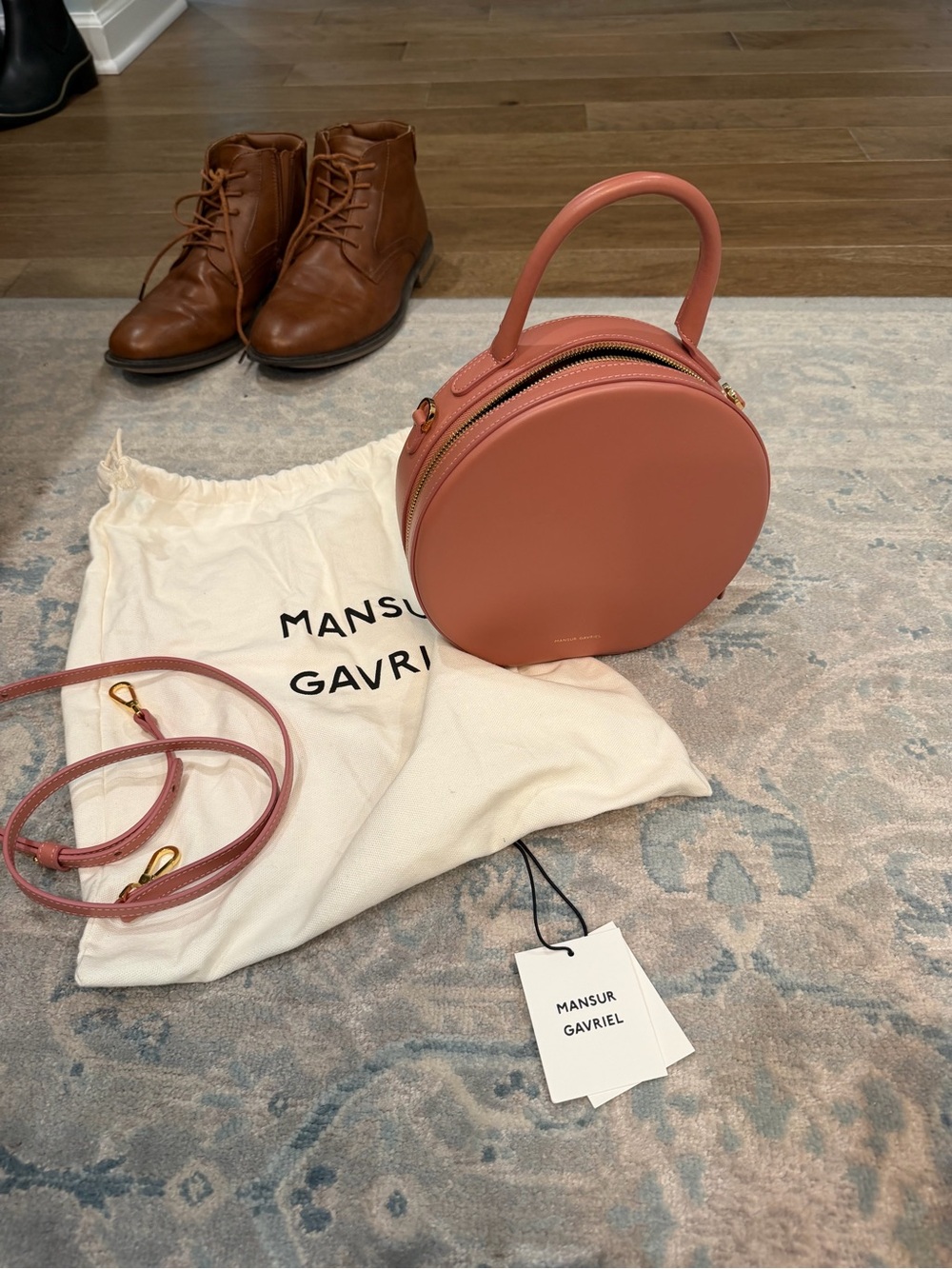 Mansur Gavriel Round Leather Bag in Dusty Rose